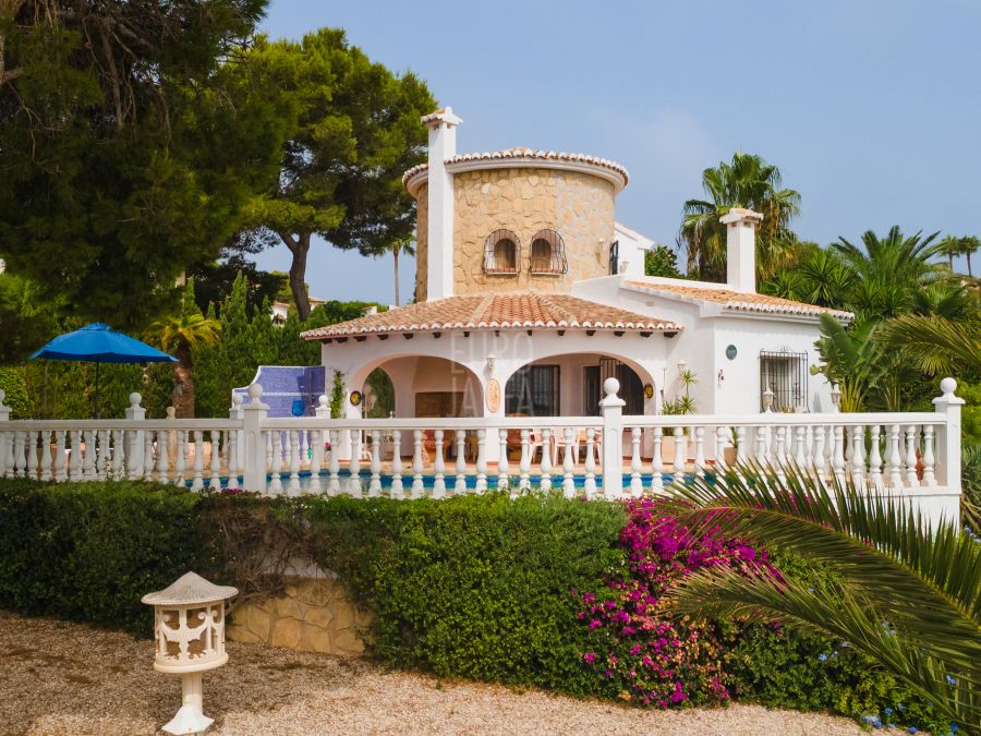 Villa méditerranéenne El Faro avec vue sur la mer dans le quartier exclusif de La Siesta, Jávea