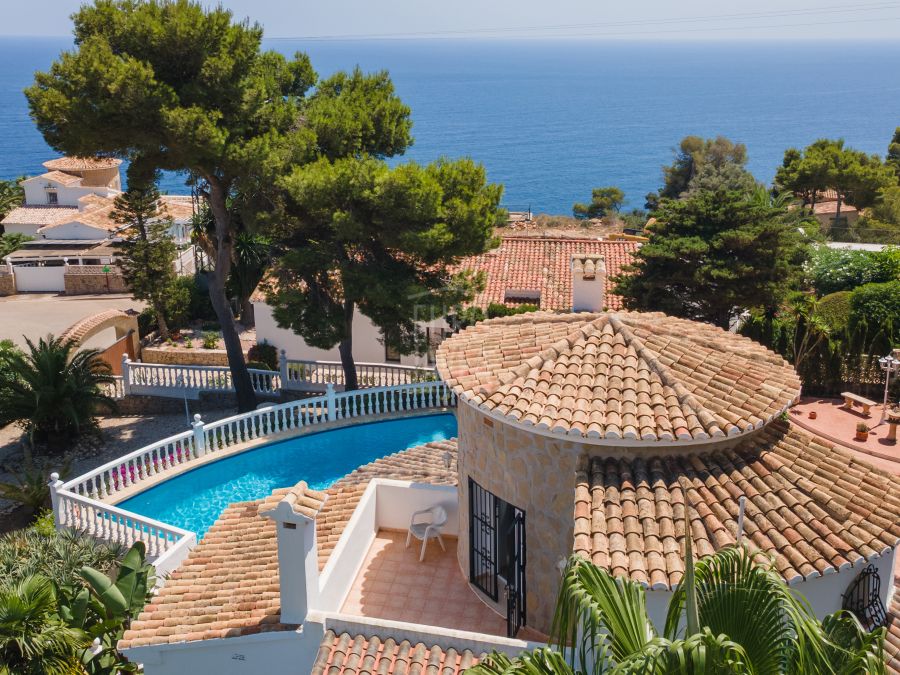 Villa méditerranéenne El Faro avec vue sur la mer dans le quartier exclusif de La Siesta, Jávea