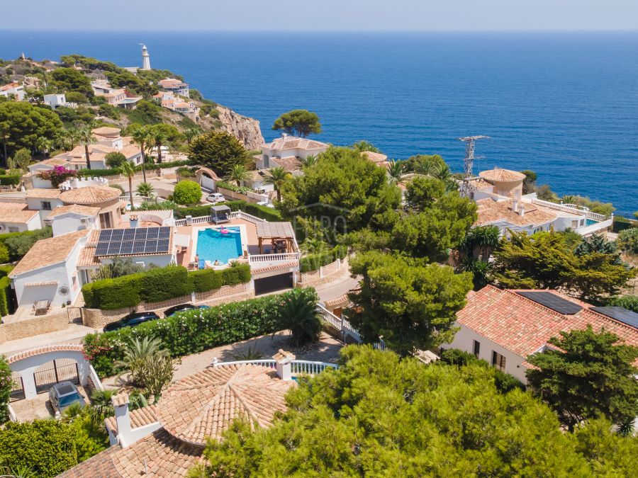 Villa méditerranéenne El Faro avec vue sur la mer dans le quartier exclusif de La Siesta, Jávea