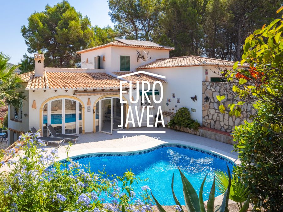 La Sella Verde Villa with Panoramic Views in La Sella, Pedreguer