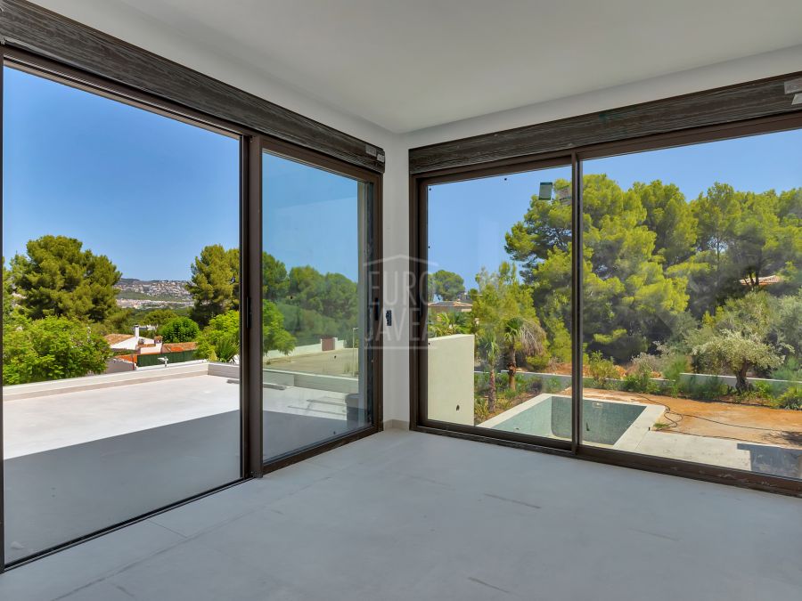 Contemporaine elegantie en mediterrane luxe in een nieuwgebouwde villa in Jávea