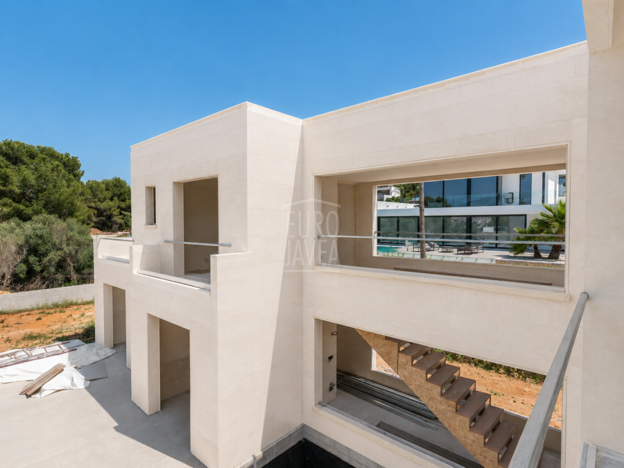 Contemporary elegance and Mediterranean luxury in a new-build villa in Jávea