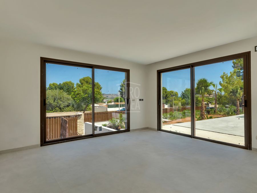 Contemporaine elegantie en mediterrane luxe in een nieuwgebouwde villa in Jávea