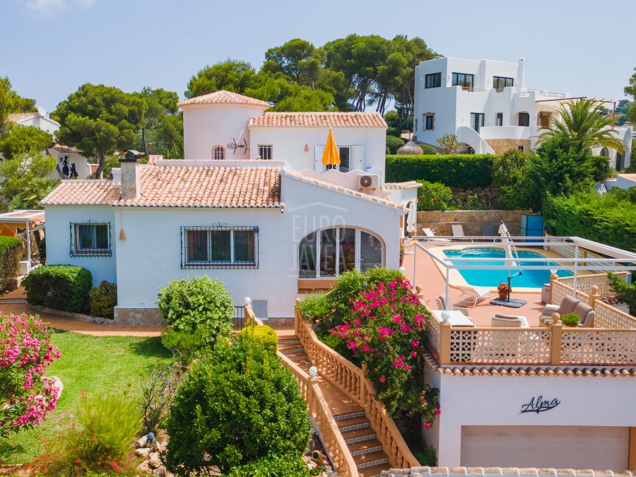 Exclusive Villa Alma – Charming Home with Sea Views in Ambolo, Jávea