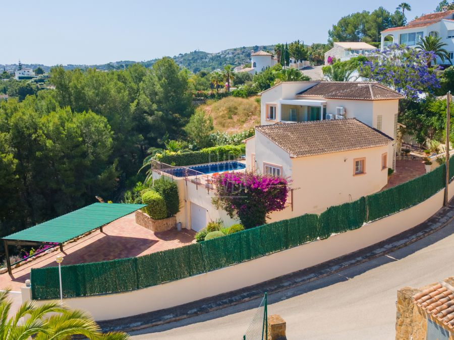 Elegante villa Amelia met zeezicht in Jávea, vlak bij het Arenal-strand