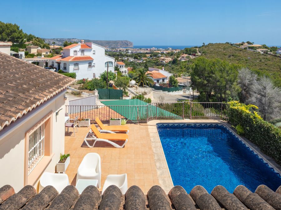 Elegante villa Amelia met zeezicht in Jávea, vlak bij het Arenal-strand