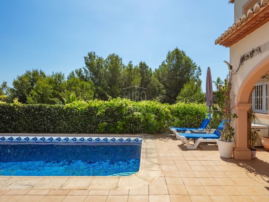 Elegante villa Amelia met zeezicht in Jávea, vlak bij het Arenal-strand