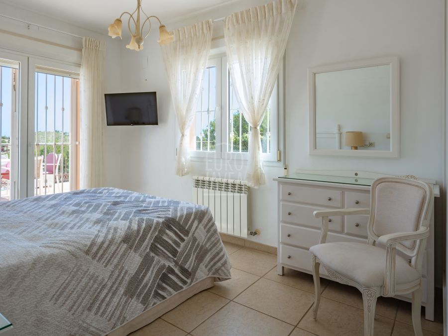 Elegante villa Amelia met zeezicht in Jávea, vlak bij het Arenal-strand