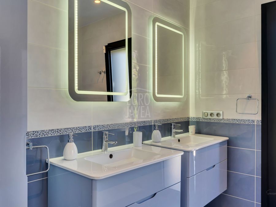Luxe villa op de Montgó met absolute privacy en panoramisch uitzicht