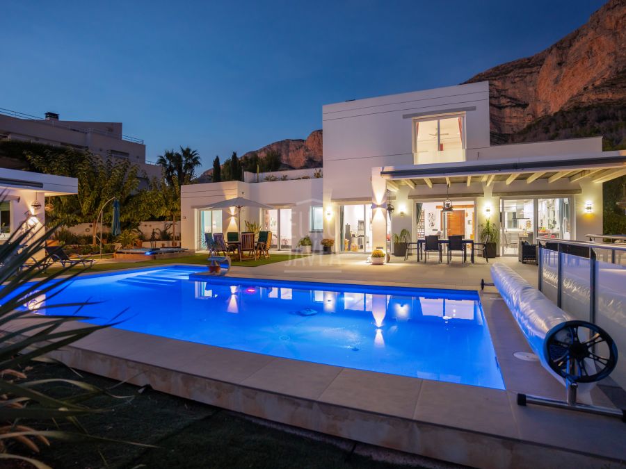 Villa dans Montgó