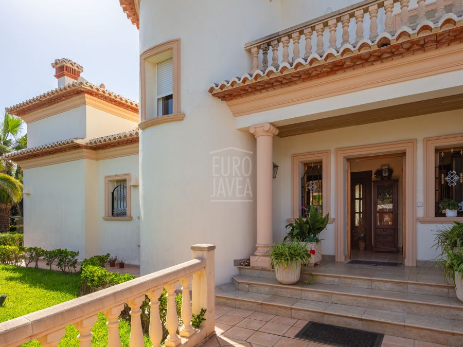 Mediterranean Retreat, Villa Luna in Costa Nova, Javea