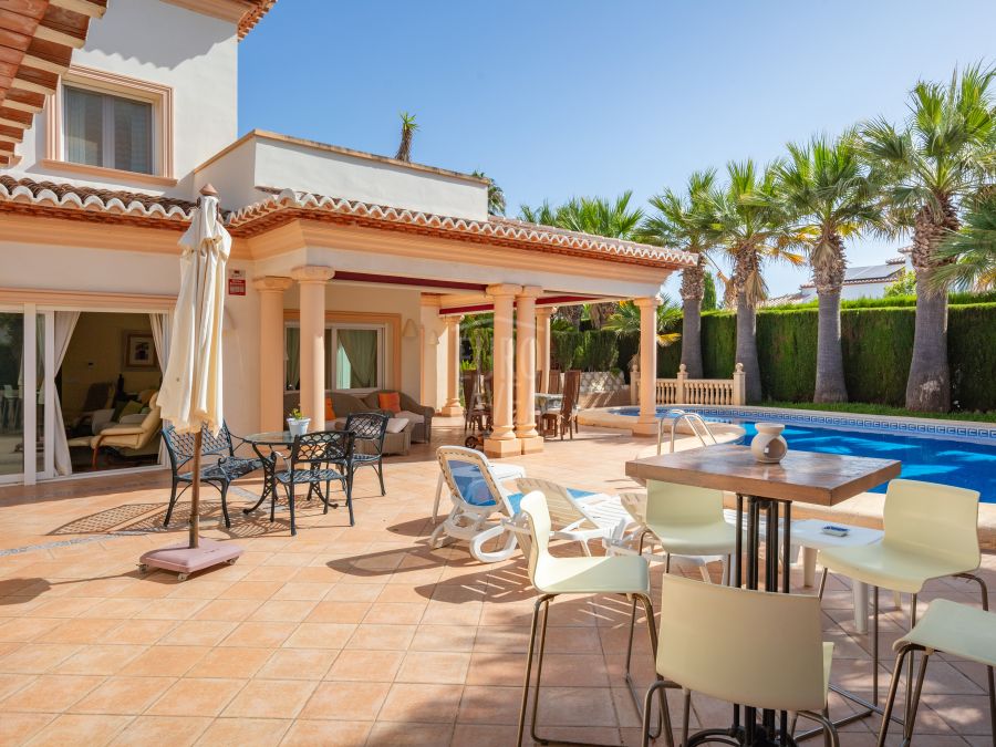 Mediterranean Retreat, Villa Luna in Costa Nova, Javea