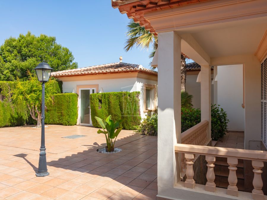 Mediterranean Retreat, Villa Luna in Costa Nova, Javea