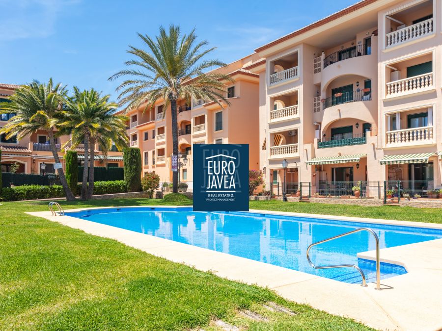 Exclusive apartment just steps from the sea in the Port of Jávea