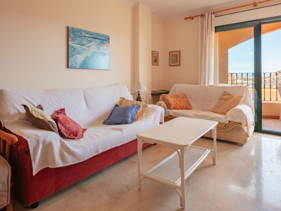 Exclusive apartment just steps from the sea in the Port of Jávea