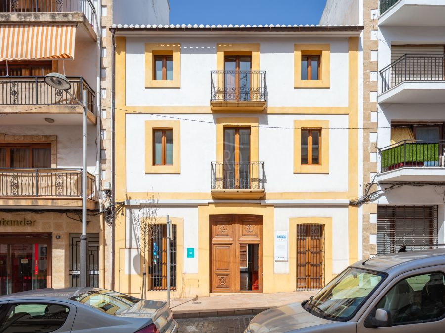 Charming hostel in Jávea’s old town with chill-out terrace