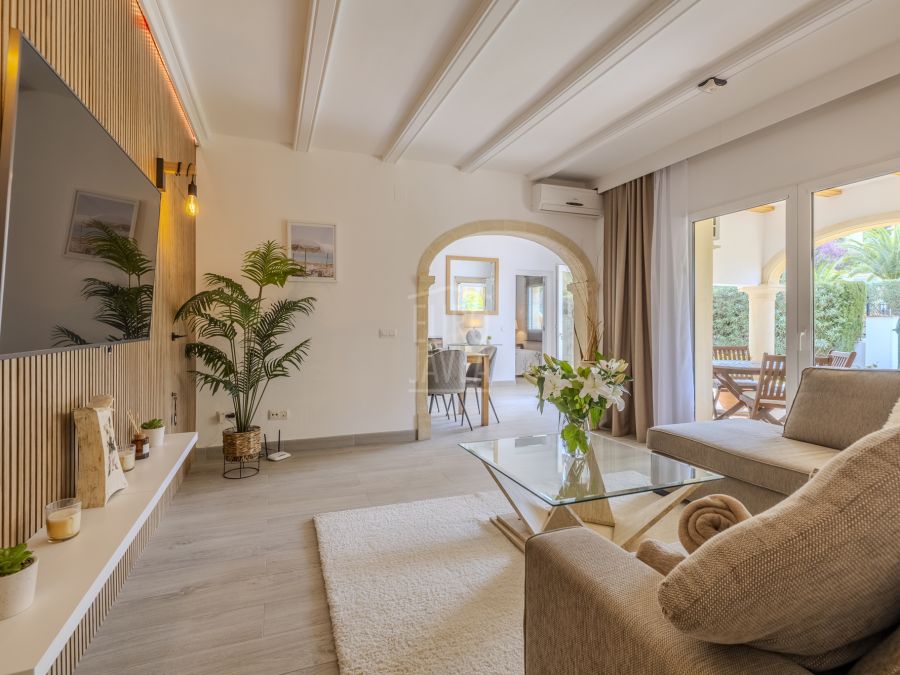 Villa in Granadella