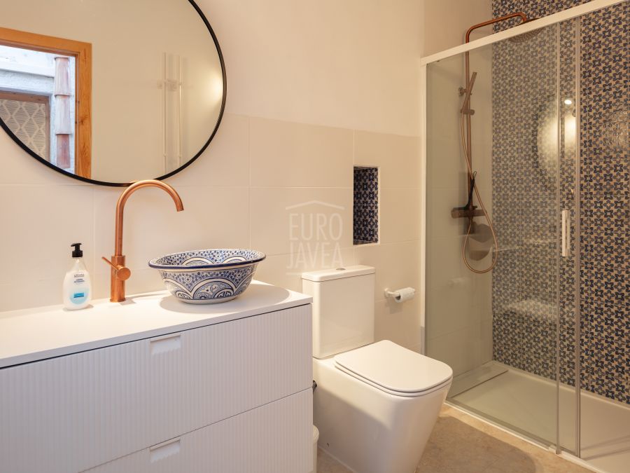 Beautifully Renovated Village House with Rooftop Terrace in Jávea Old Town