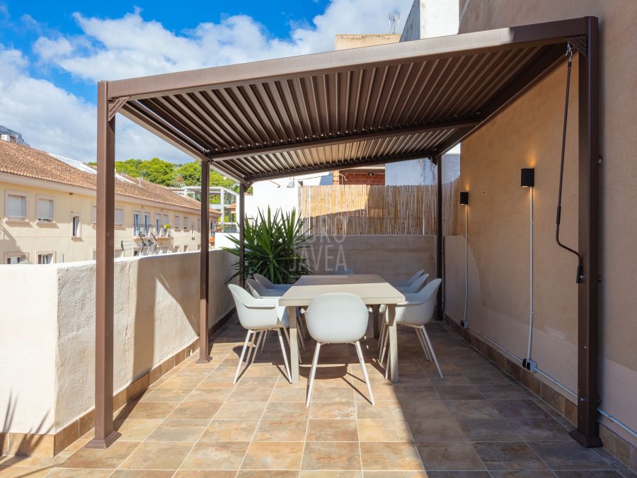 Beautifully Renovated Village House with Rooftop Terrace in Jávea Old Town