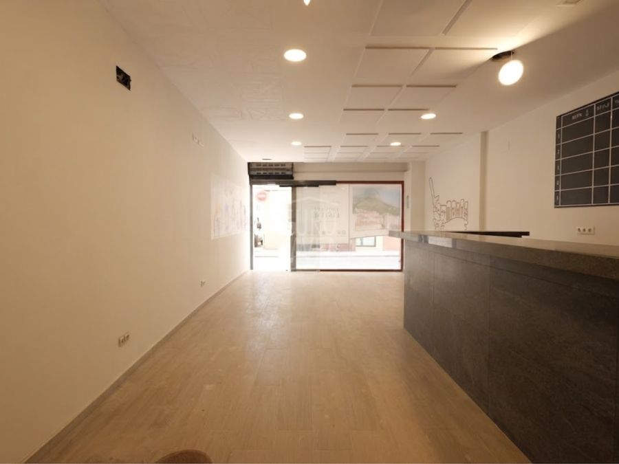 Designer building with three apartments and commercial premises in Jávea’s old town