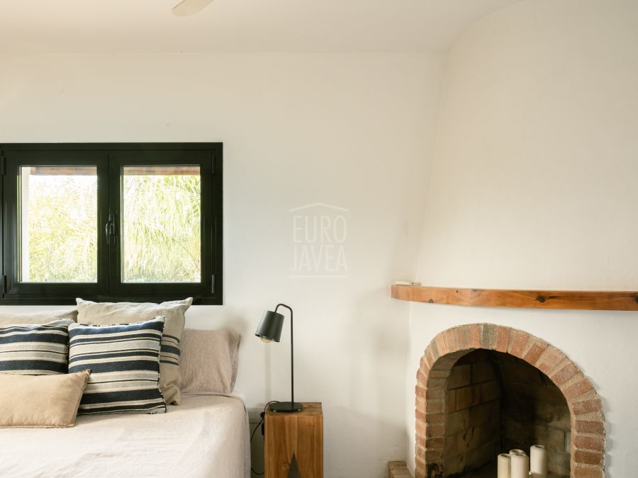SurfHouse, A Cosy Mediterranean Retreat in Jávea