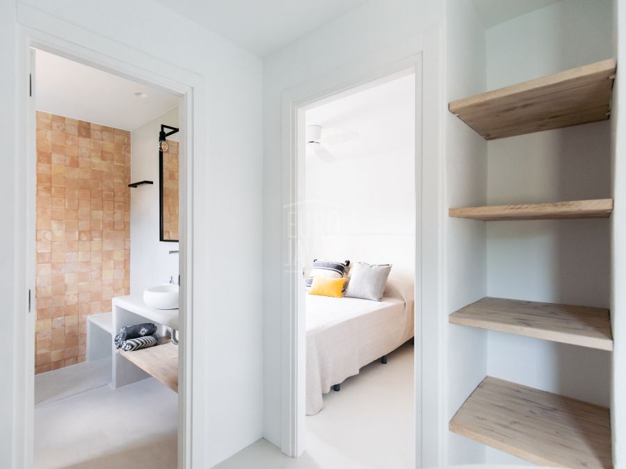 SurfHouse, A Cosy Mediterranean Retreat in Jávea