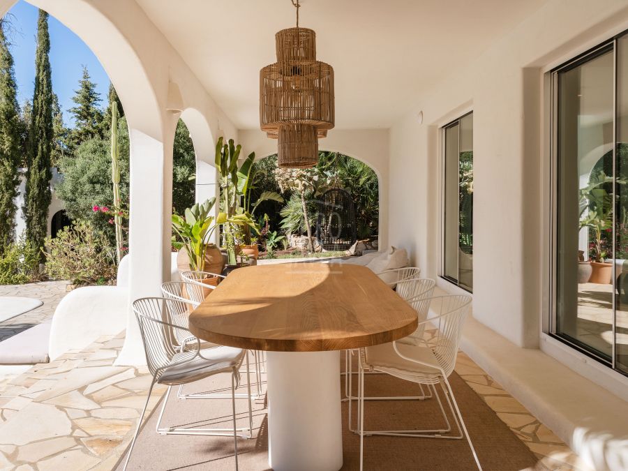 Impressive villa for sale in the Granadella area in Jávea