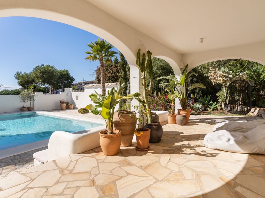 Impressive villa for sale in the Granadella area in Jávea