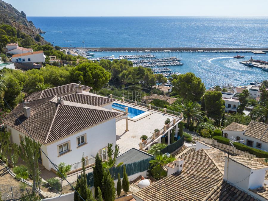 Prachtige villa in Jávea met prachtig uitzicht op zee