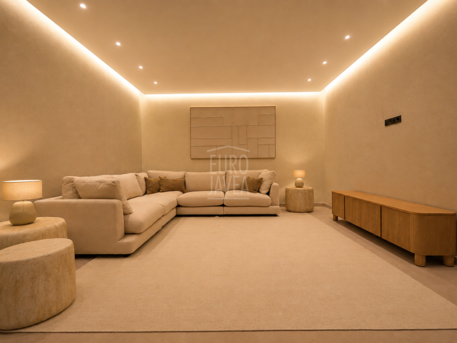 Luxurious new build villa with sea views