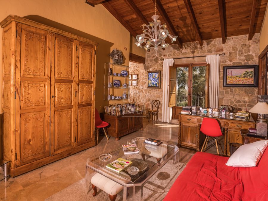 Luxury rustic villa with panoramic views in La Xara, Dénia