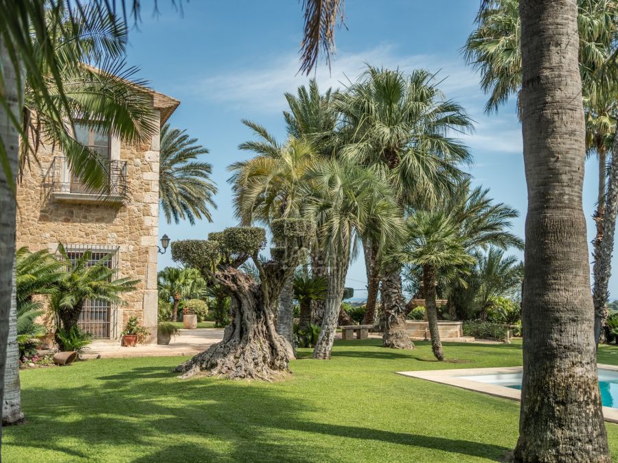 Luxe rustieke villa met panoramisch uitzicht in La Xara, Dénia