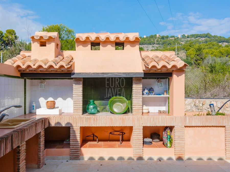 Villa for sale in one of the best areas of Jávea, just a few minutes from the port and the old town