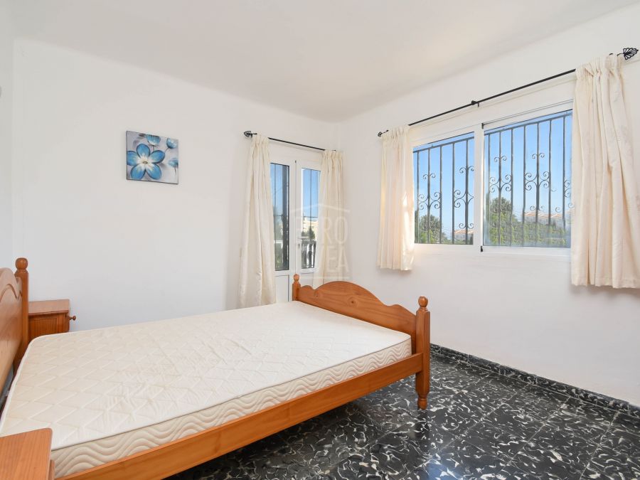 Exclusive apartment for sale a stone's throw from Cala Blanca beach in Jávea