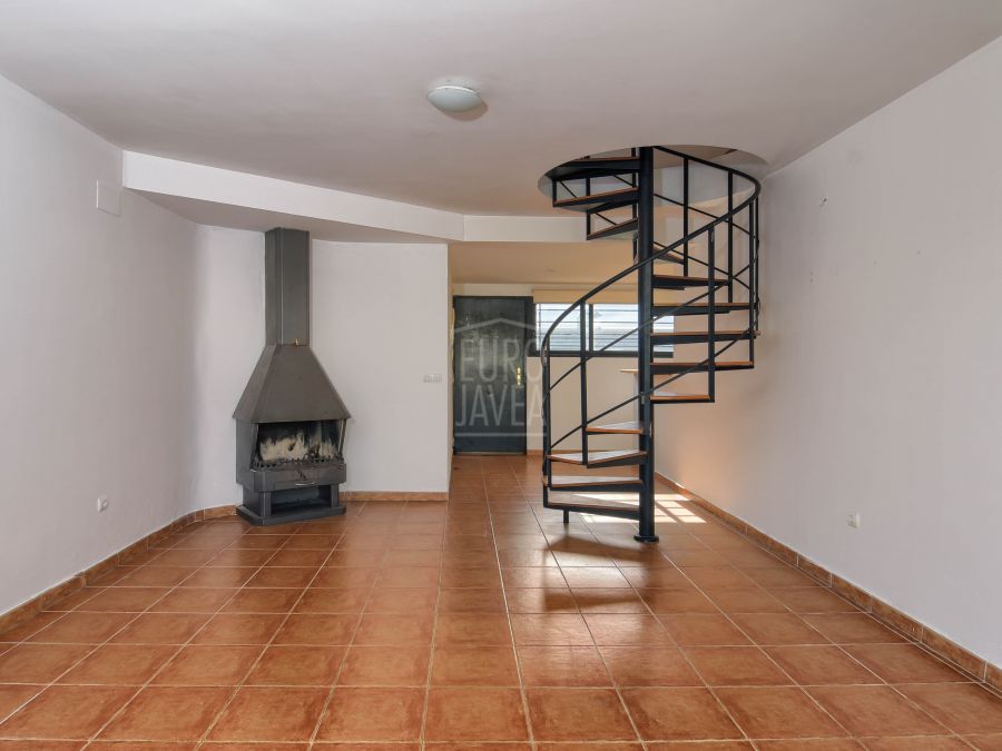 Duplex appartement exclusief te koop in Jávea in de buurt van Montañar I en de haven.