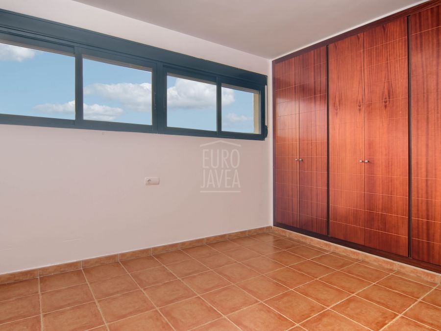 Appartement duplex à vendre exclusivement à Jávea près de Montañar I et du port.