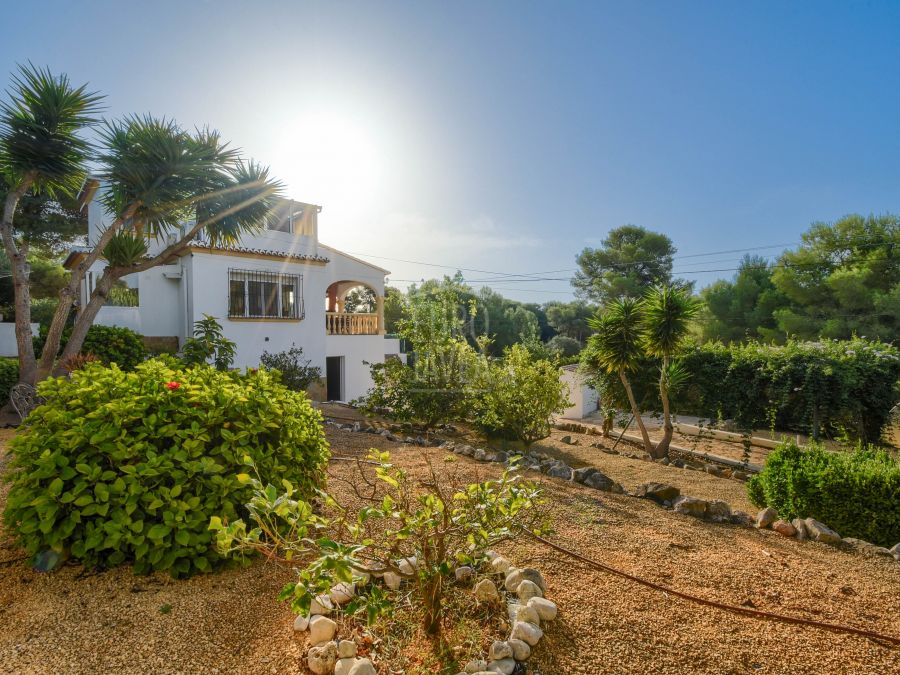 Villa de style méditerranéen à vendre dans la région de Costa Nova Granadella à Jávea