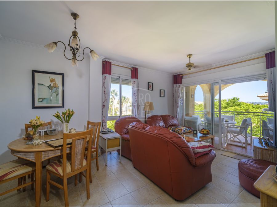 Penthouse for sale exclusively with Eurojavea close to the port of Jávea.