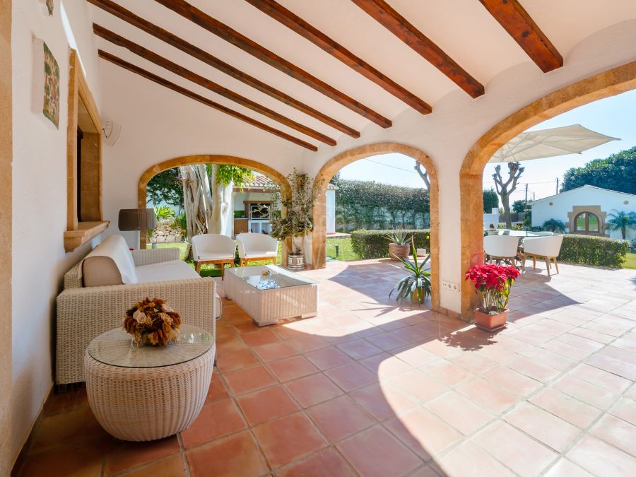 Exclusive villa for sale in the area of Puchol in Javea