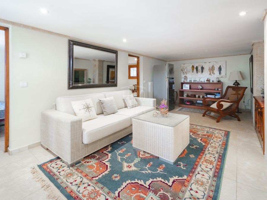 Exclusieve villa te koop in de wijk Puchol, op loopafstand van de oude stad en de haven van Jávea