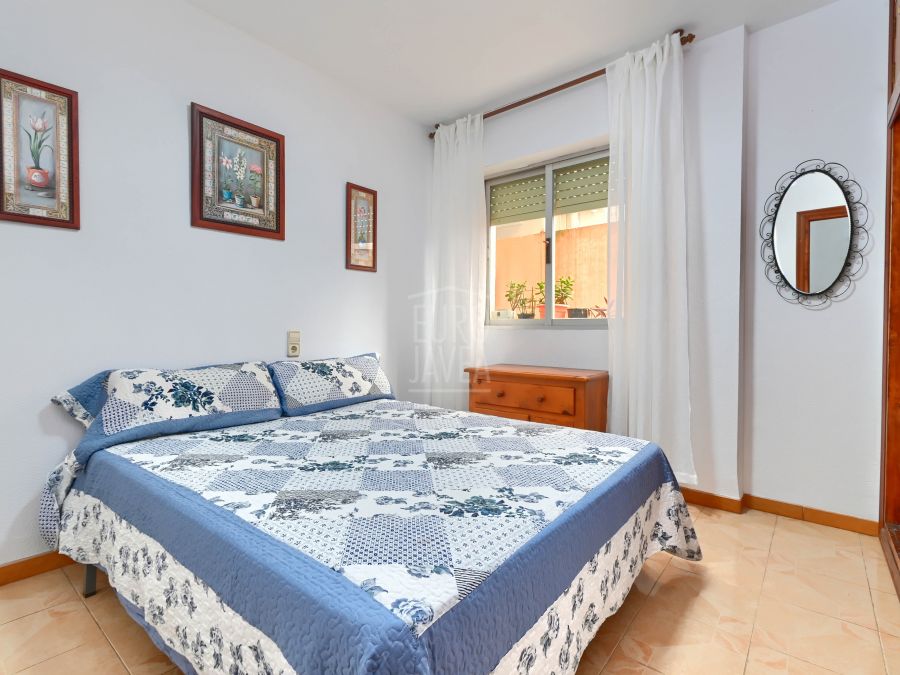 Appartement orienté sud à vendre à Gata de Gorgos, à quelques minutes en voiture de Jávea ou Denia