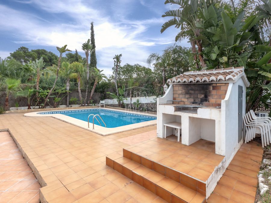 Villa for sale in Jávea in the Cap Marti area, a quiet area with a lot of privacy