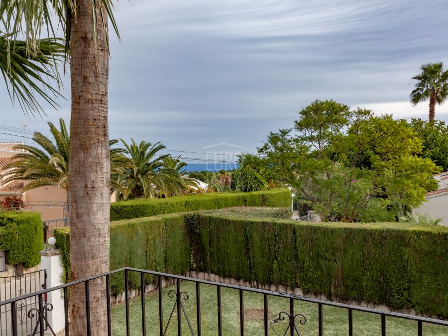 Villa a la venta en la zona de Cap Marti, en una zona tranquila y con mucha privacidad