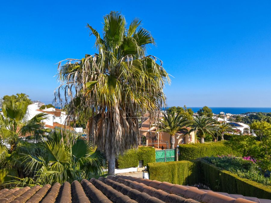 Villa for sale in Jávea in the Cap Marti area, a quiet area with a lot of privacy