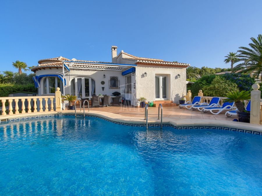 Villa te koop in Exclusive in de buurt van de Mirador de la Falzia, in Jávea