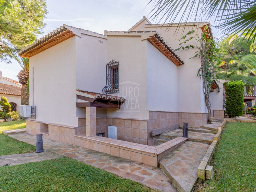 Villa de style méditerranéen à vendre à Jávea, dans le quartier Adsubia " Royal Villa 1"