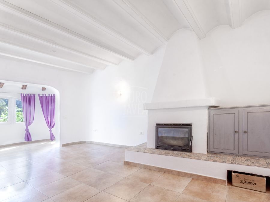 Villa exclusief te koop in Jávea in het Toscal-gebied, allemaal op één verdieping