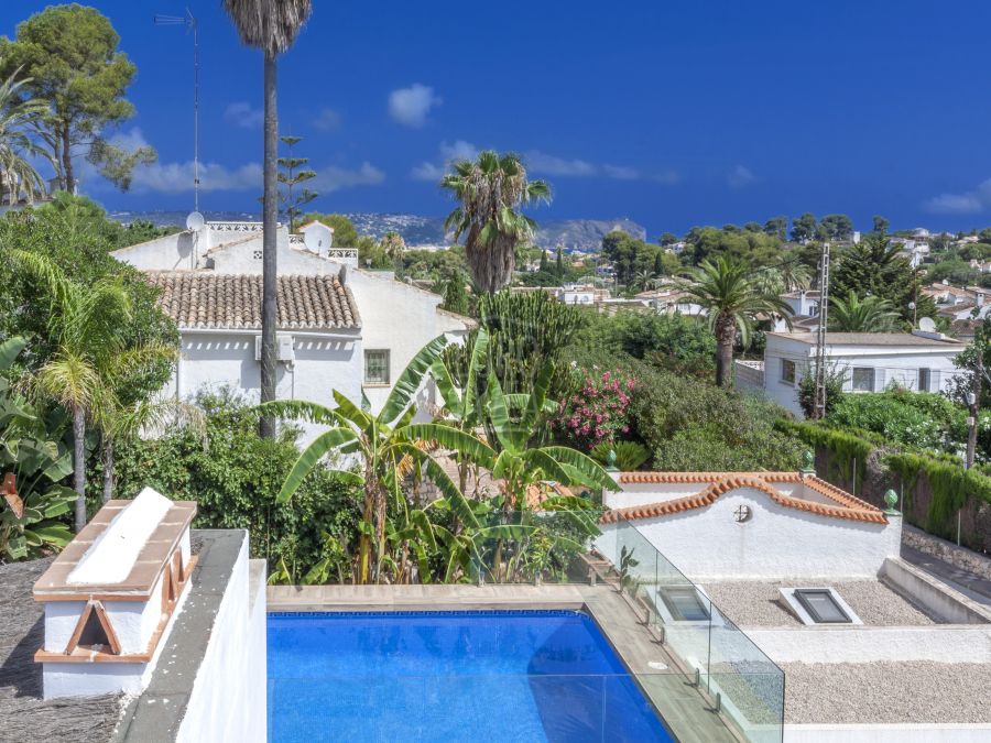 Villa for sale exclusively in Jávea in the Toscal area all on one floor