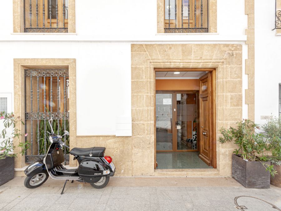Traditional renovated town house in the center of the oldtown of Jávea
