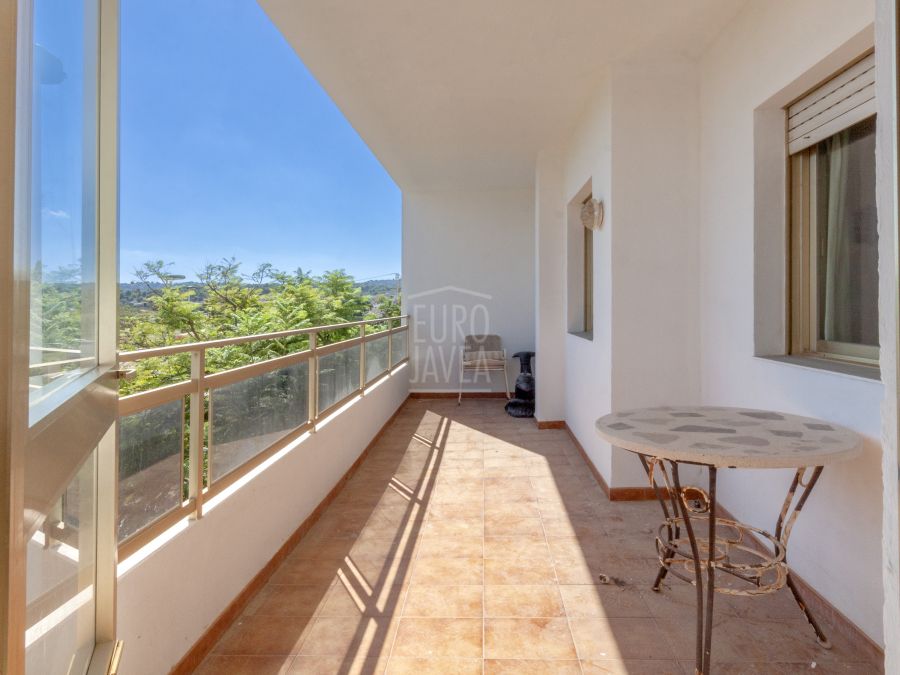 Appartement te koop in het Arenal-strand met vrij uitzicht